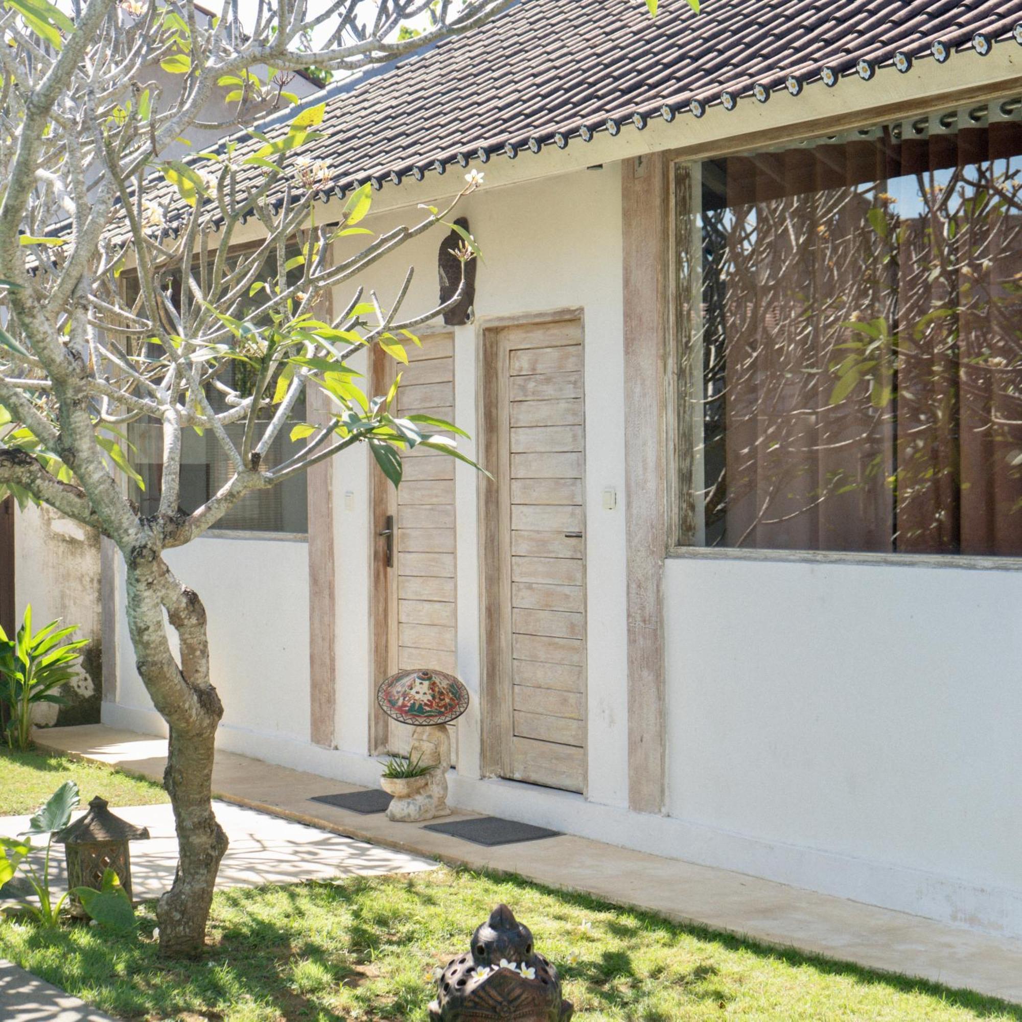 Damai Uluwatu Hotell Exteriör bild